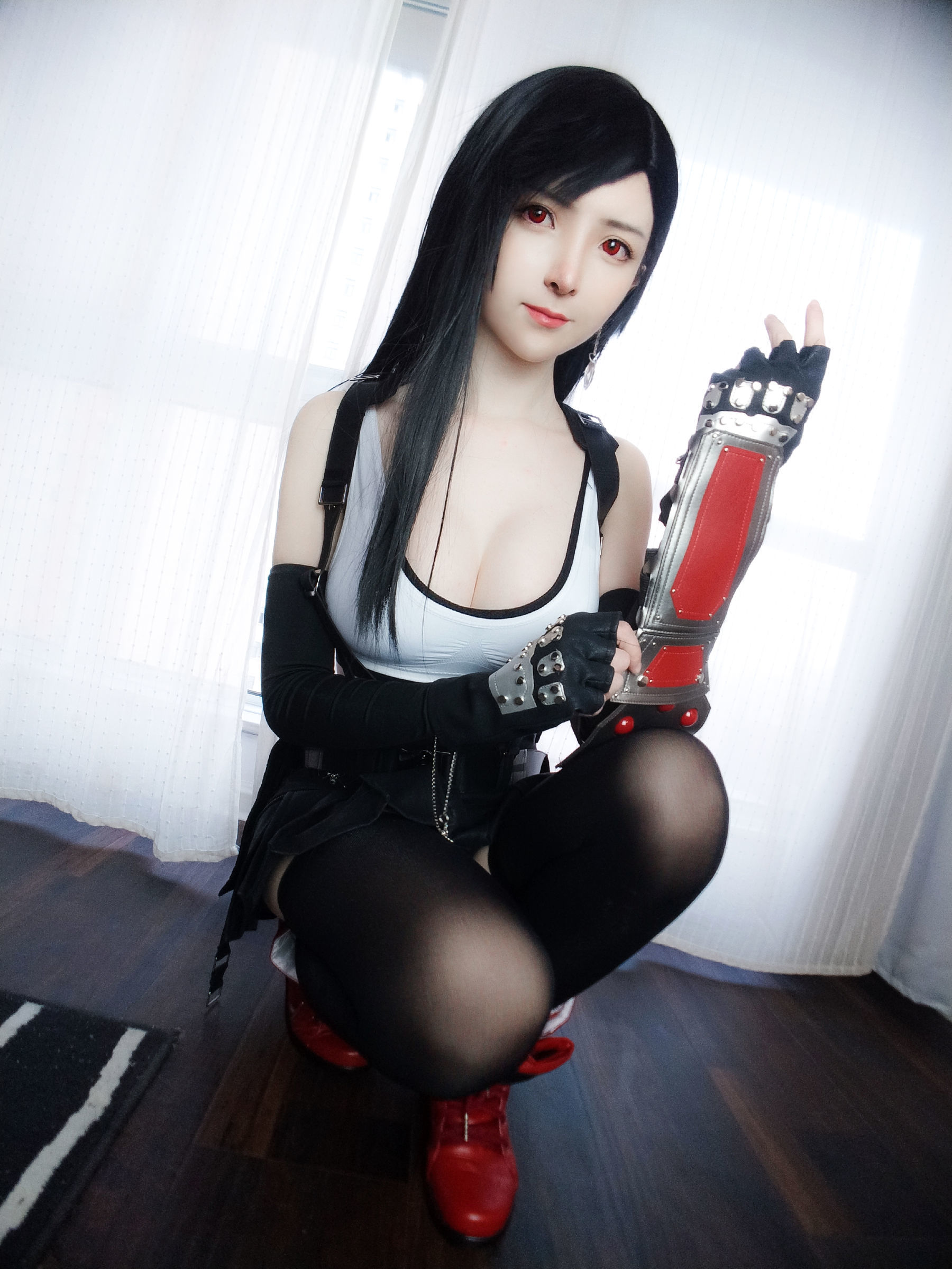 [Net Red Model Coser] Yi Xiao Yang Ze "Tifa Official Dress"