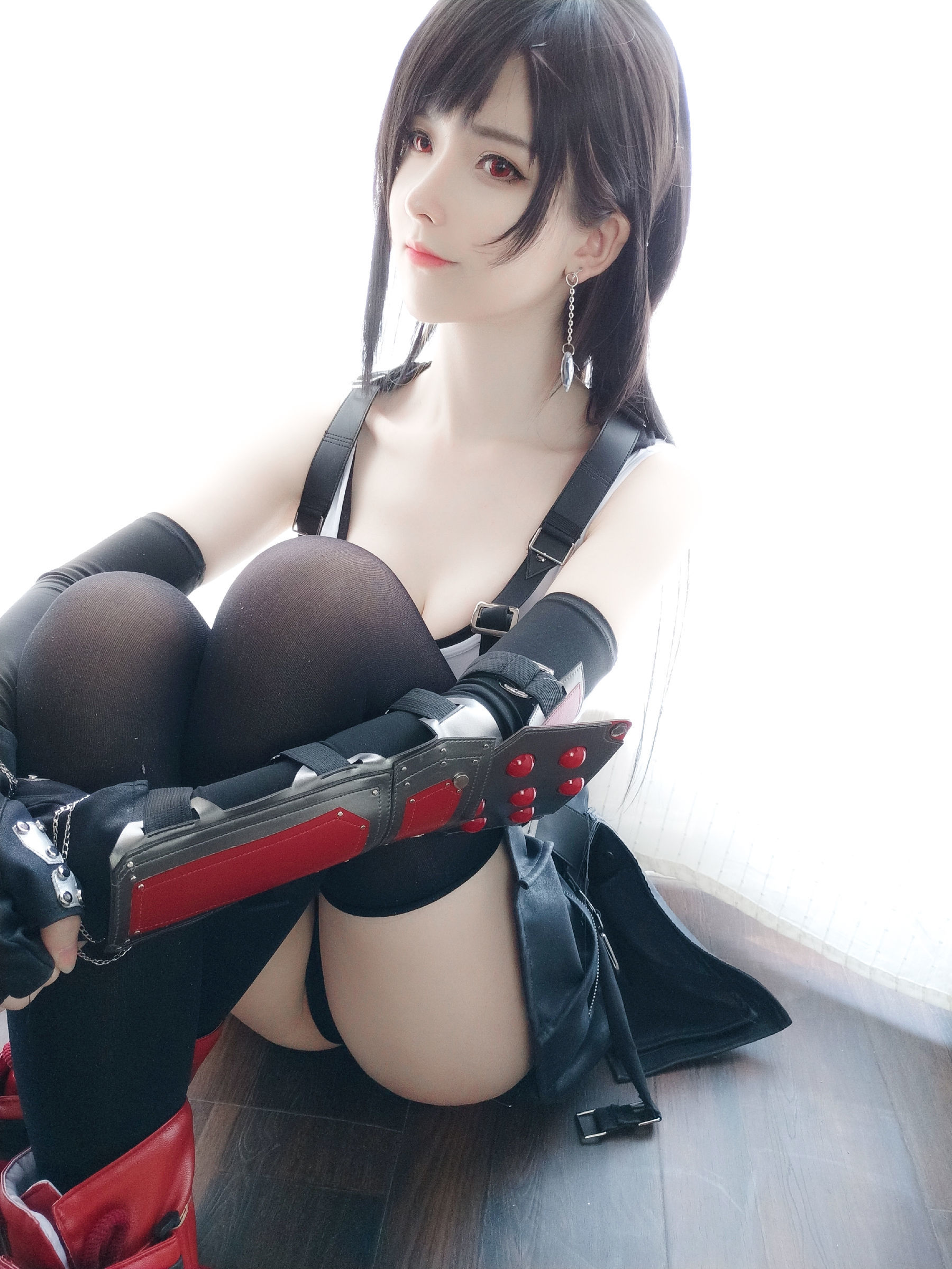 [Net Red Model Coser] Yi Xiao Yang Ze "Tifa Official Dress"