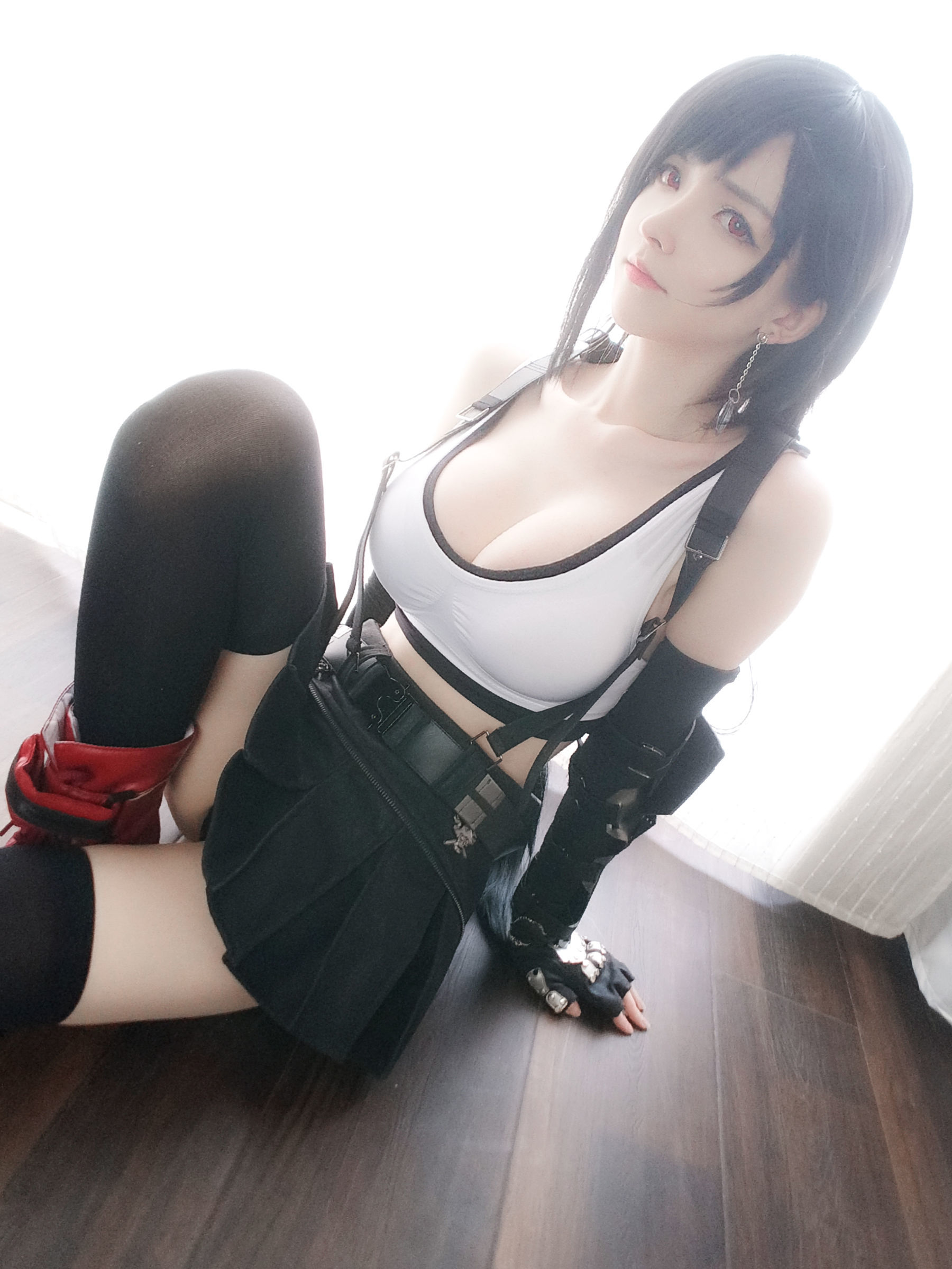 [Net Red Model Coser] Yi Xiao Yang Ze "Tifa Official Dress"