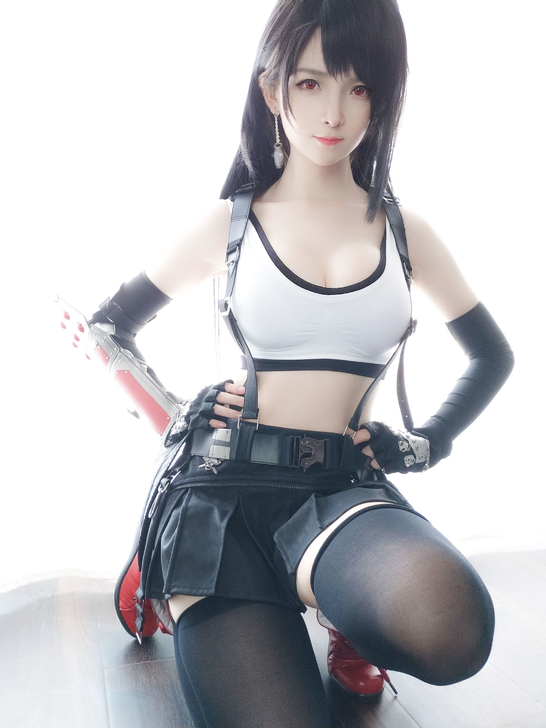 [Net Red Model Coser] Yi Xiao Yang Ze "Tifa Official Dress"