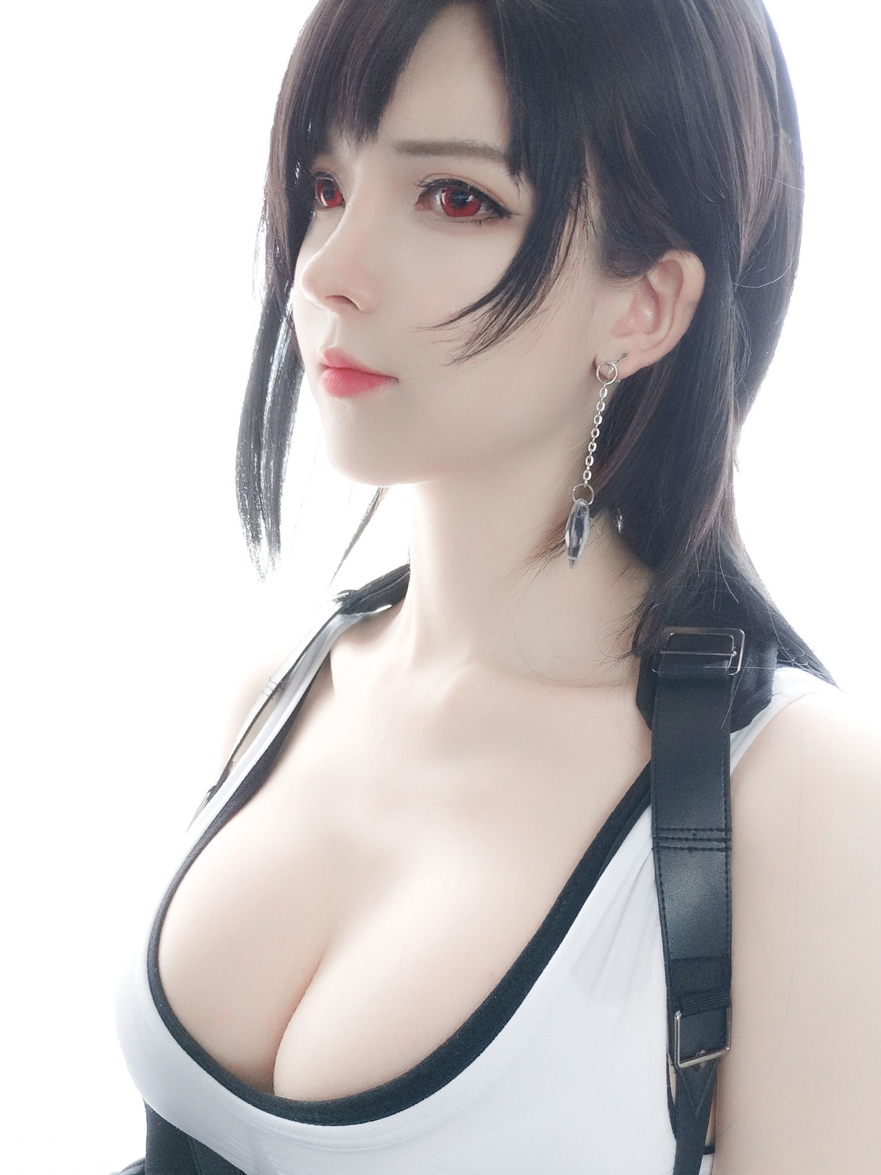 [Net Red Model Coser] Yi Xiao Yang Ze "Tifa Official Dress"