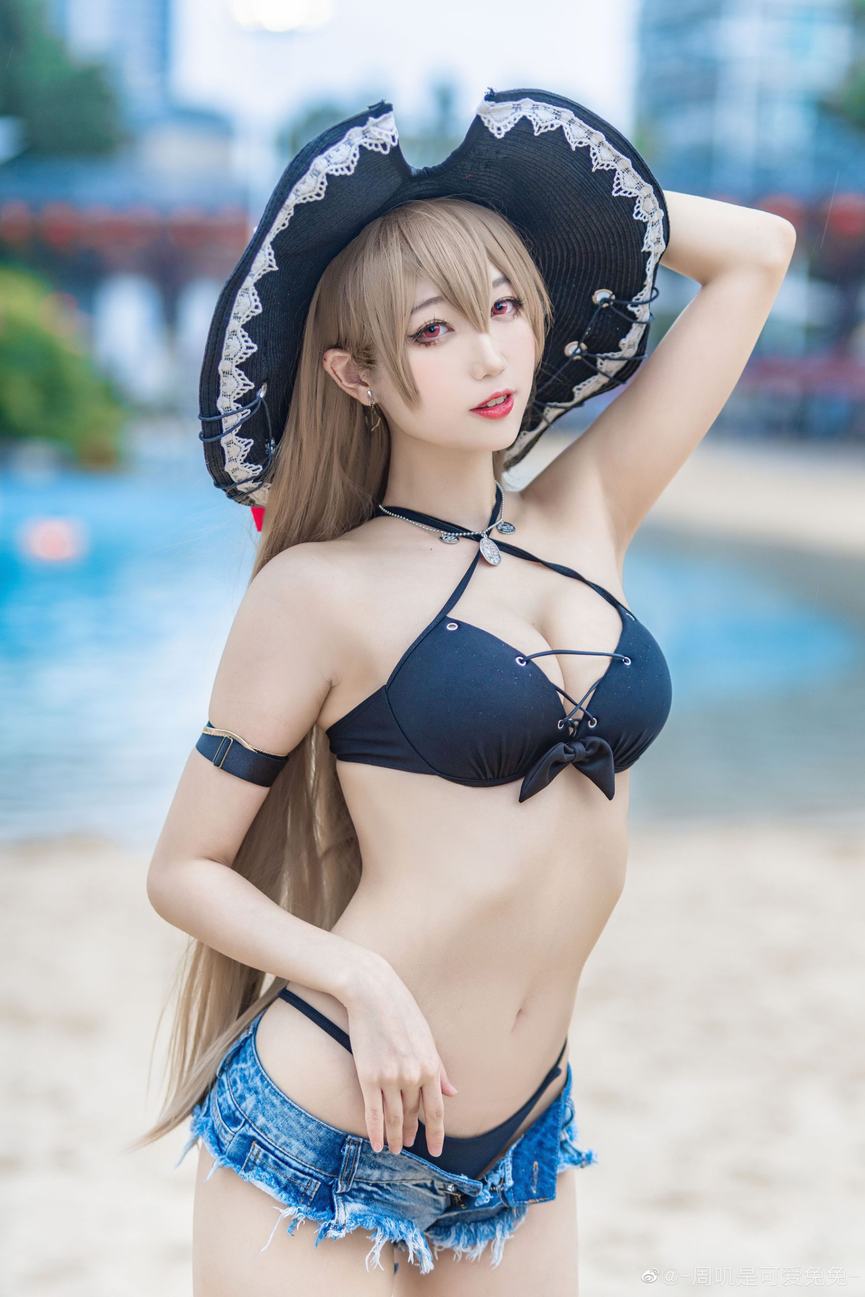 [COS Welfare] Zhou Ji is a cute bunny - swimsuit