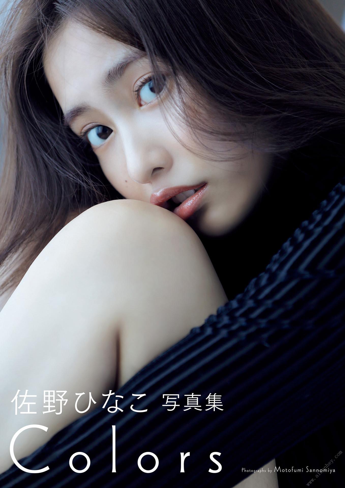 Hinako Sano 佐野ひなこ, 写真集 「COLORS」 Set.03 No.0402aa