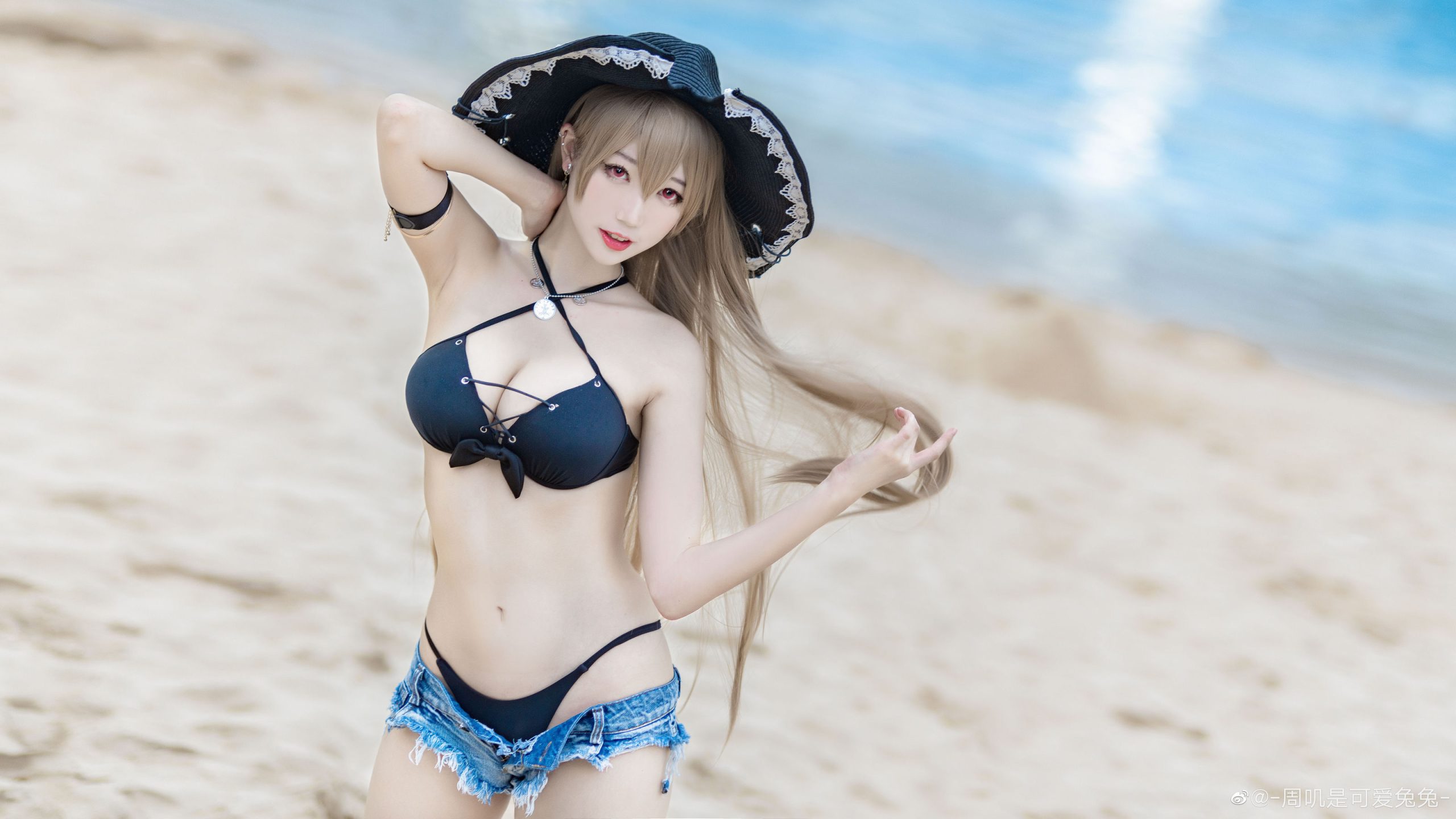 [COS Welfare] Zhou Ji is a cute bunny - swimsuit