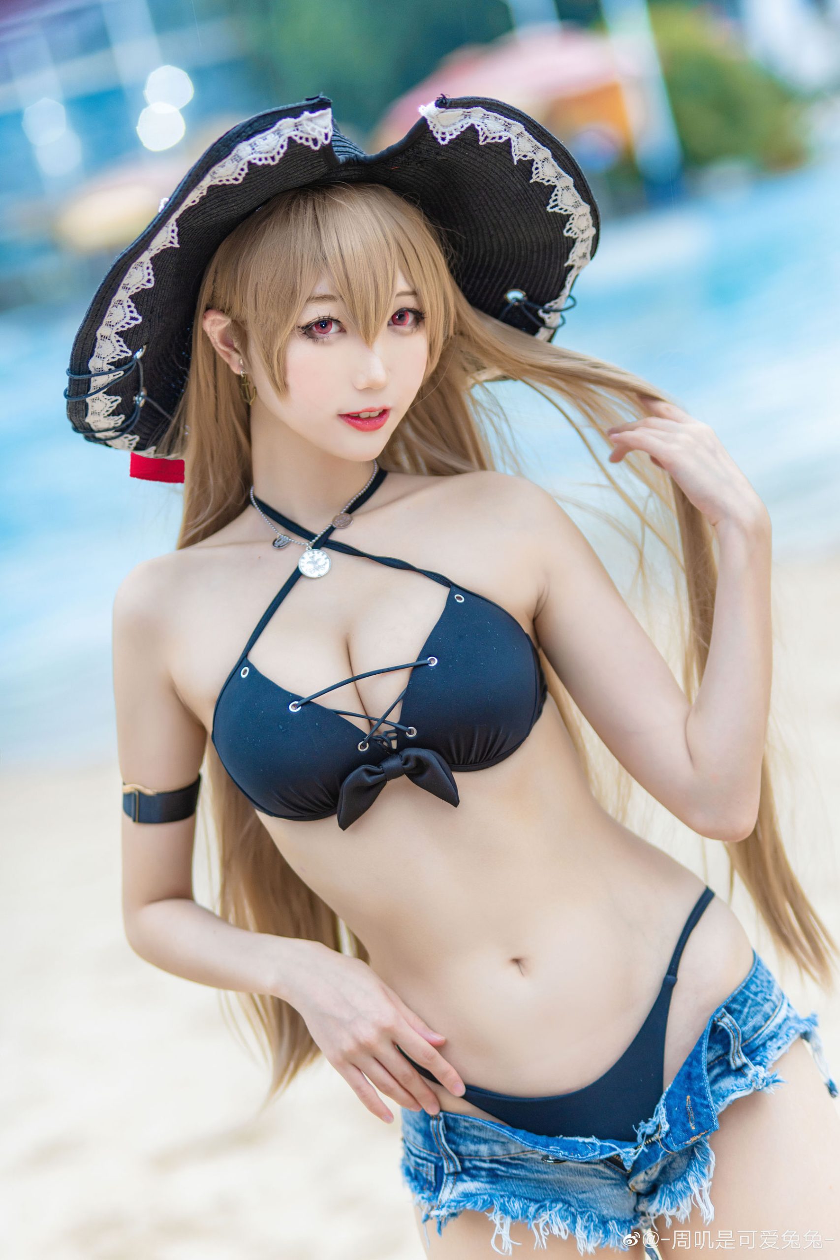 [COS Welfare] Zhou Ji is a cute bunny - swimsuit