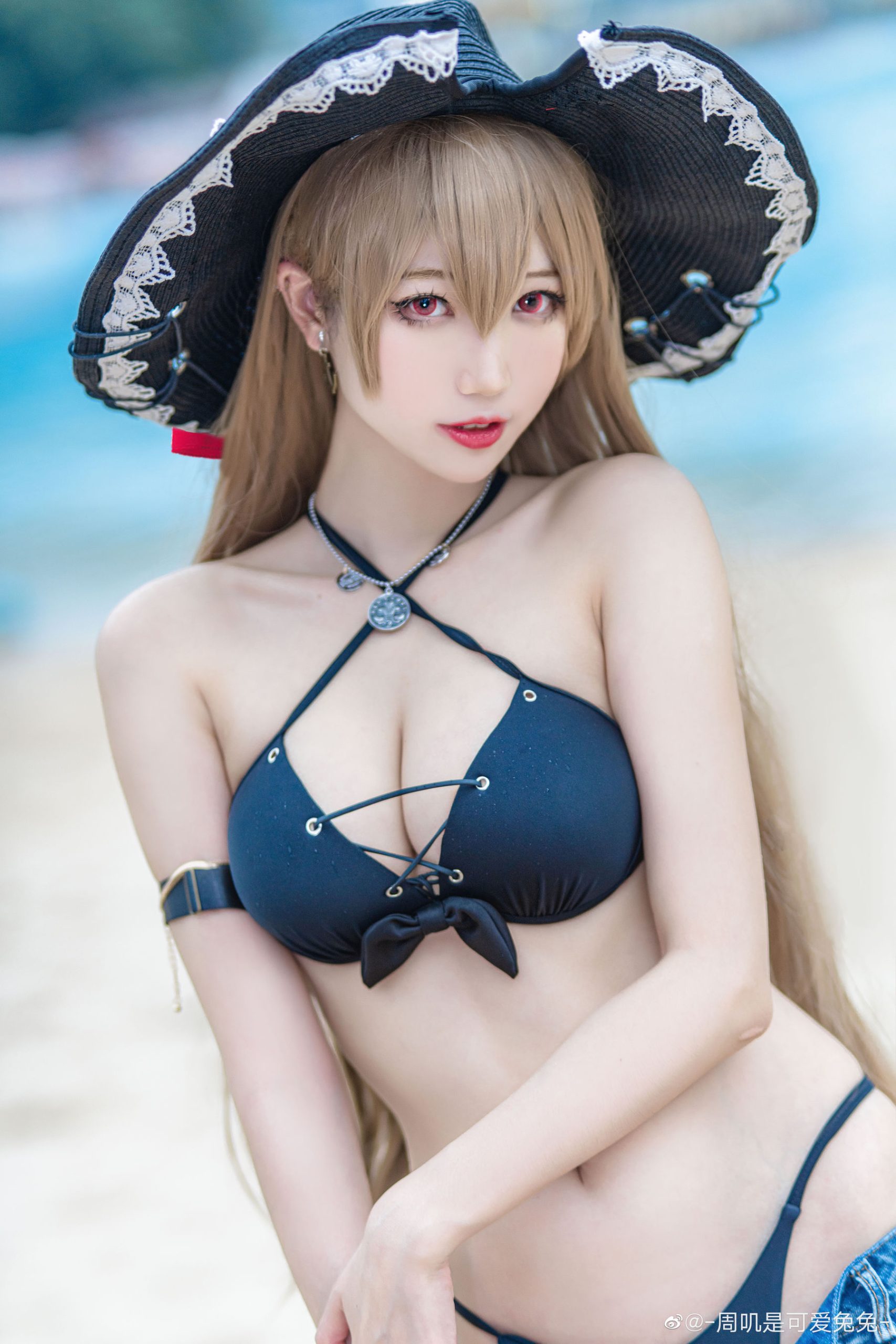 [COS Welfare] Zhou Ji is a cute bunny - swimsuit