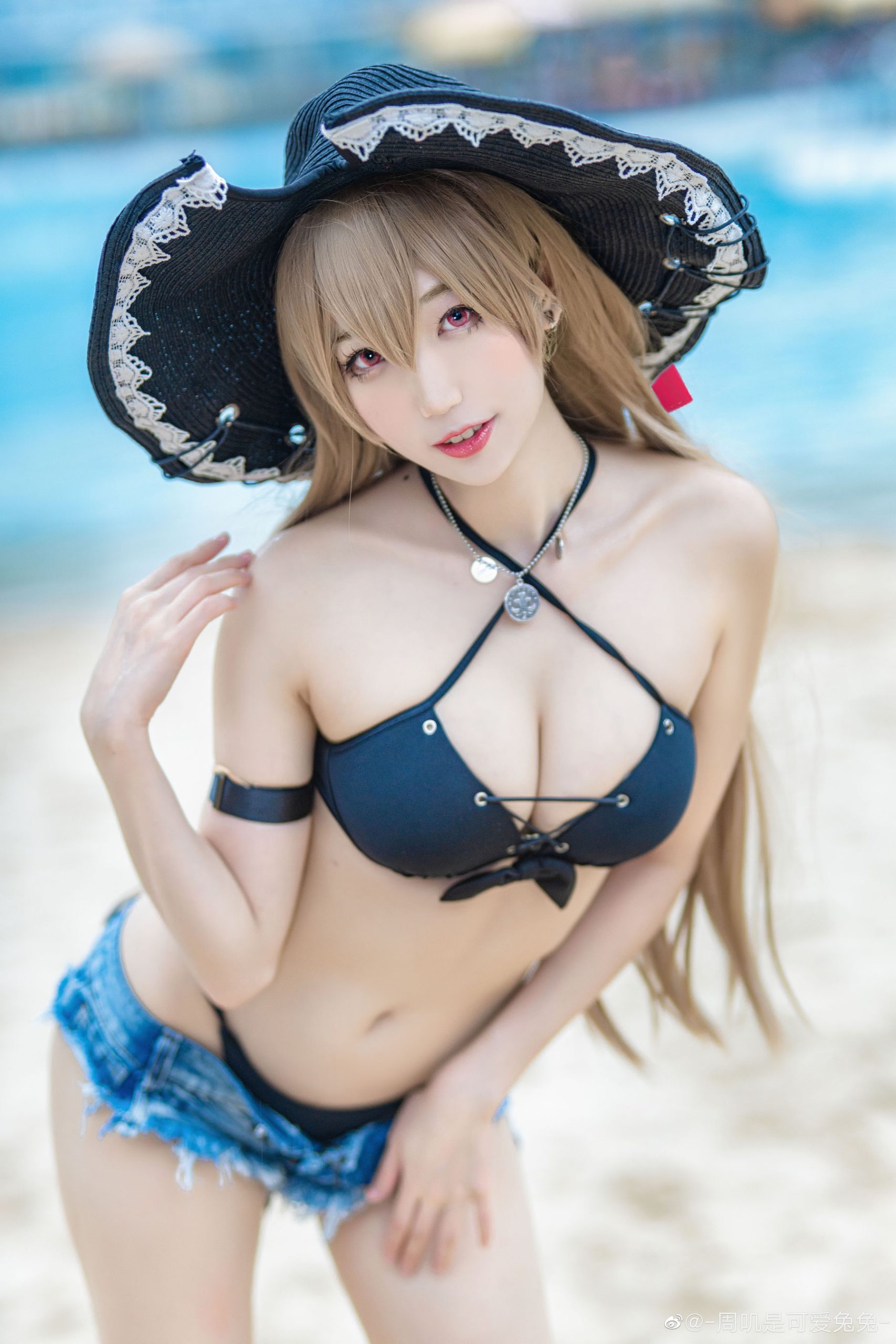 [COS Welfare] Zhou Ji is a cute bunny - swimsuit