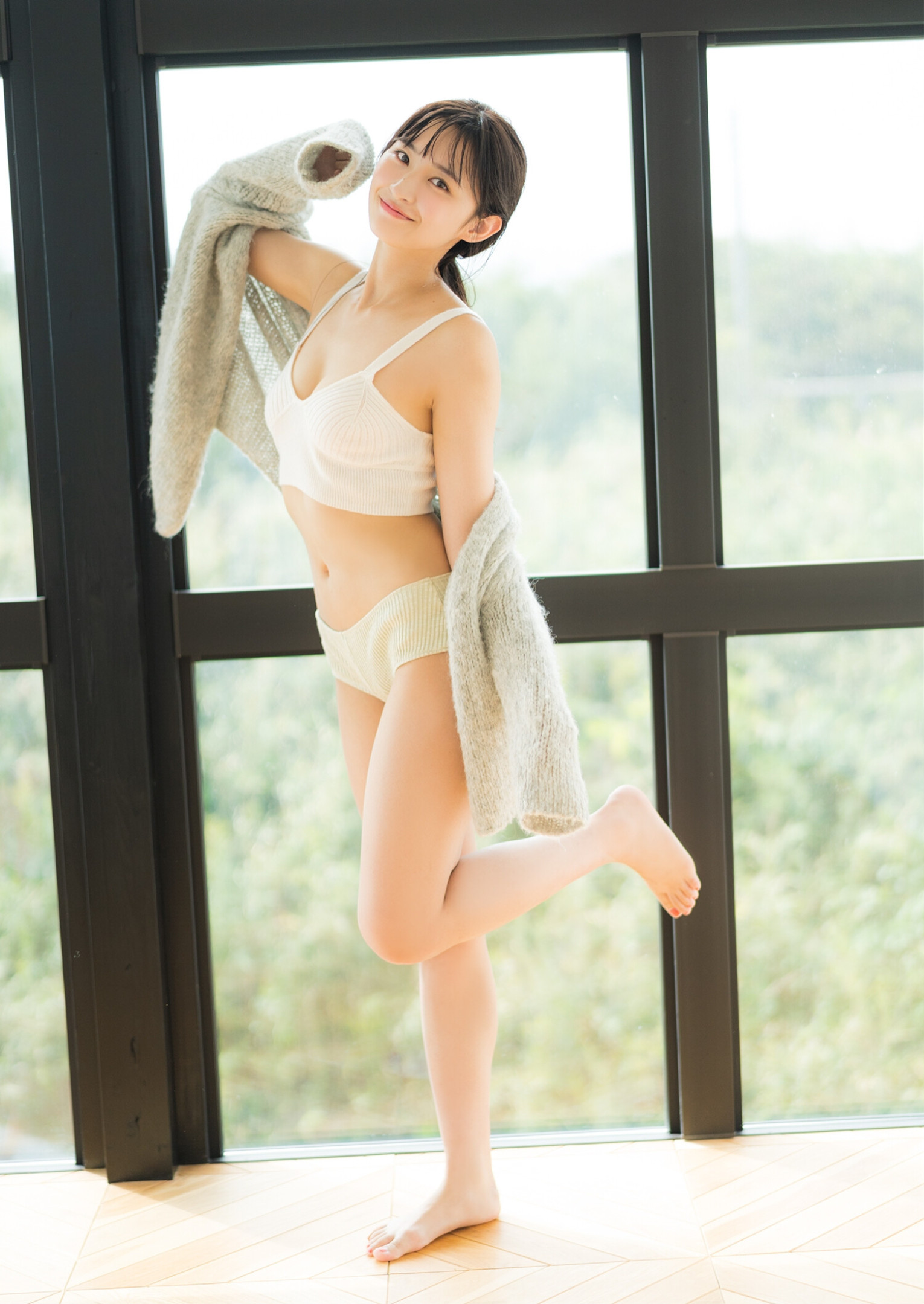 Hinata Matsumoto 松本日向, デジタル限定 YJ Photo Book 「The Dream Goes On」 Set.02