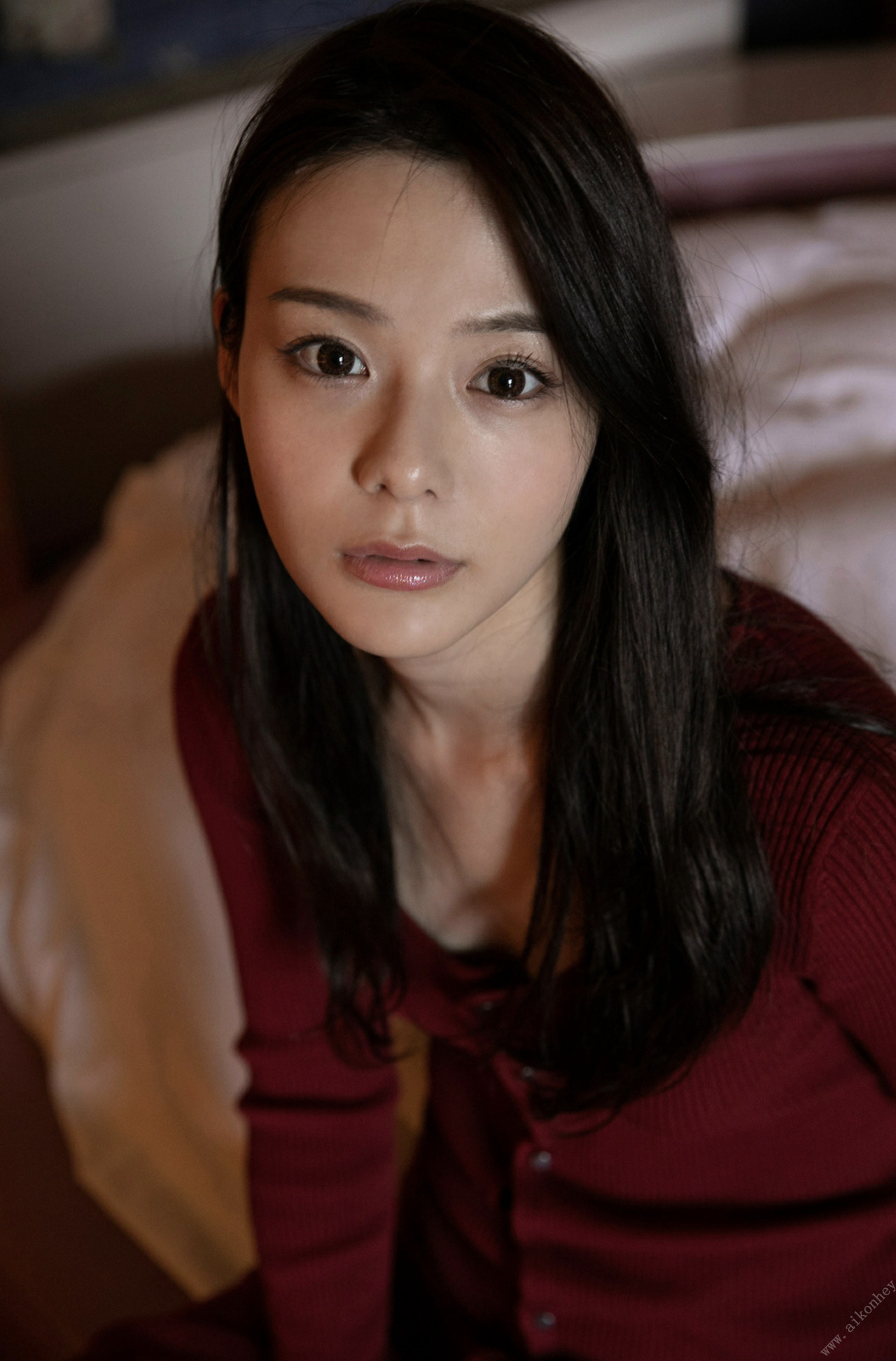 Nene Yoshitaka 吉高寧々, 週刊ポストデジタル写真集 「Love Hotel」 Set.02