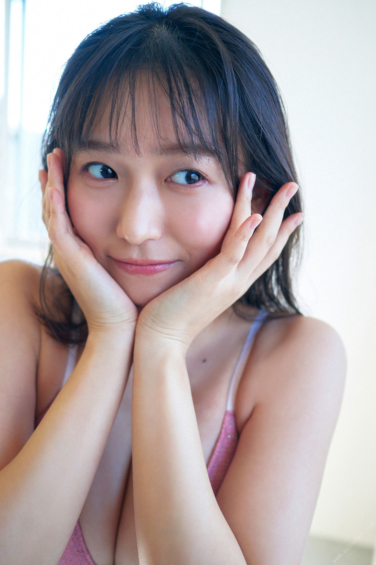 Nene Shida 志田音々, ヤンマガデジタル写真集 「ＮＥＸＴ推しガール！１～４」 Set.01