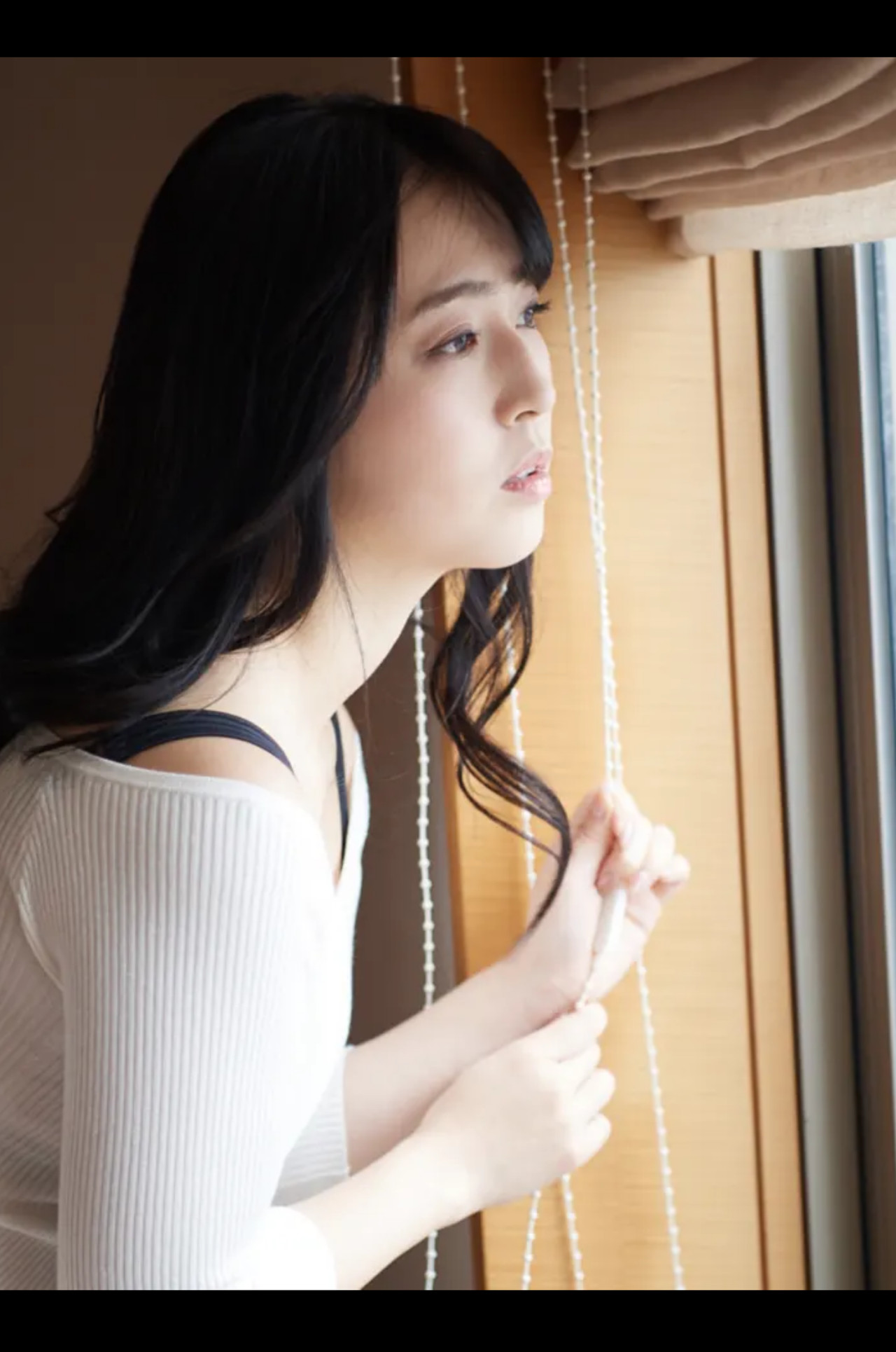 Shiori Usui 薄井しお里, ＦＲＩＤＡＹデジタル写真集 「ノーパン女子アナウンサー Vol.01」 Set.01 No.e7c75b