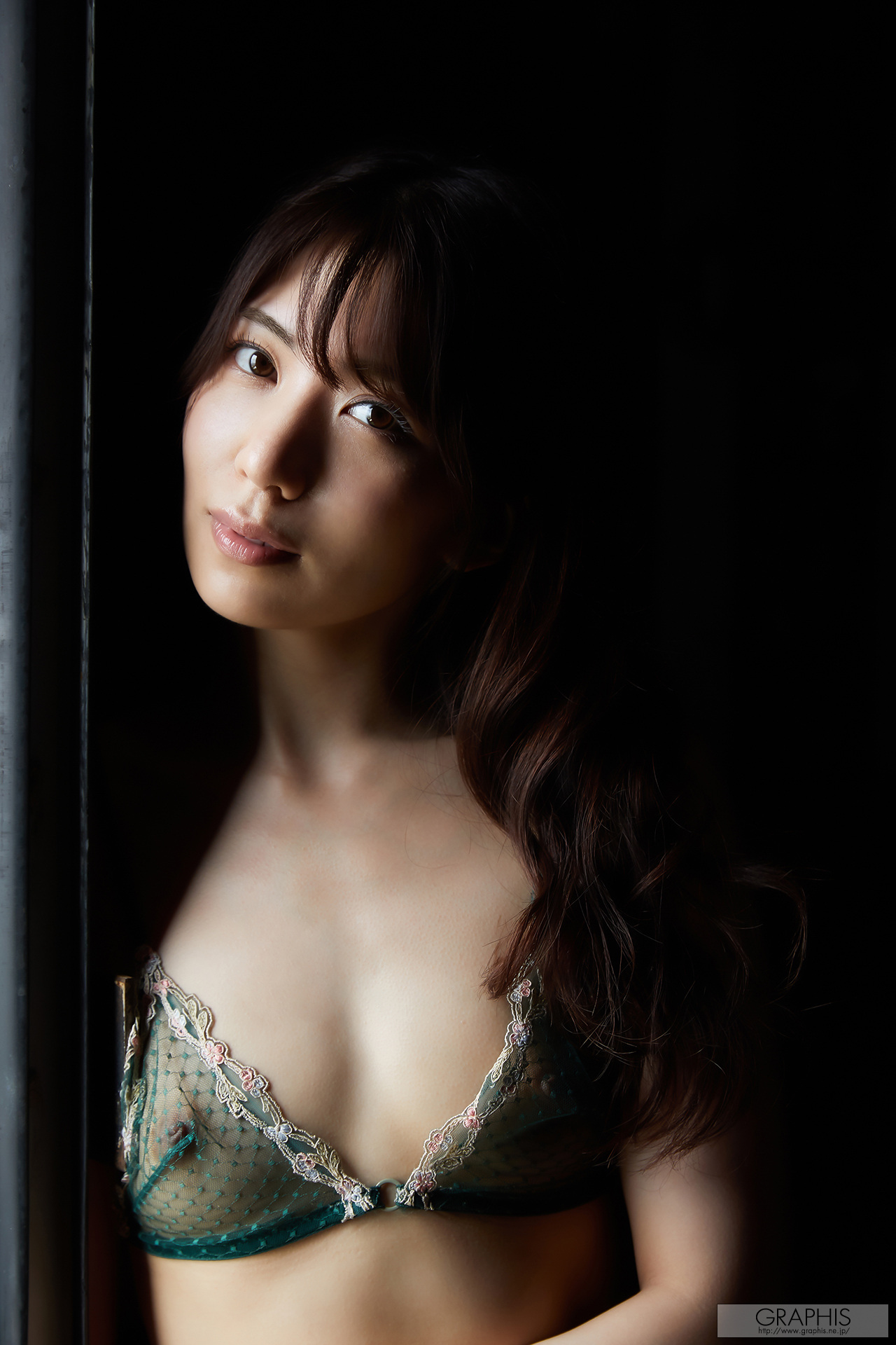 Aika Yamagishi 山岸逢花, [Graphis] Gals Reflection Vol.02