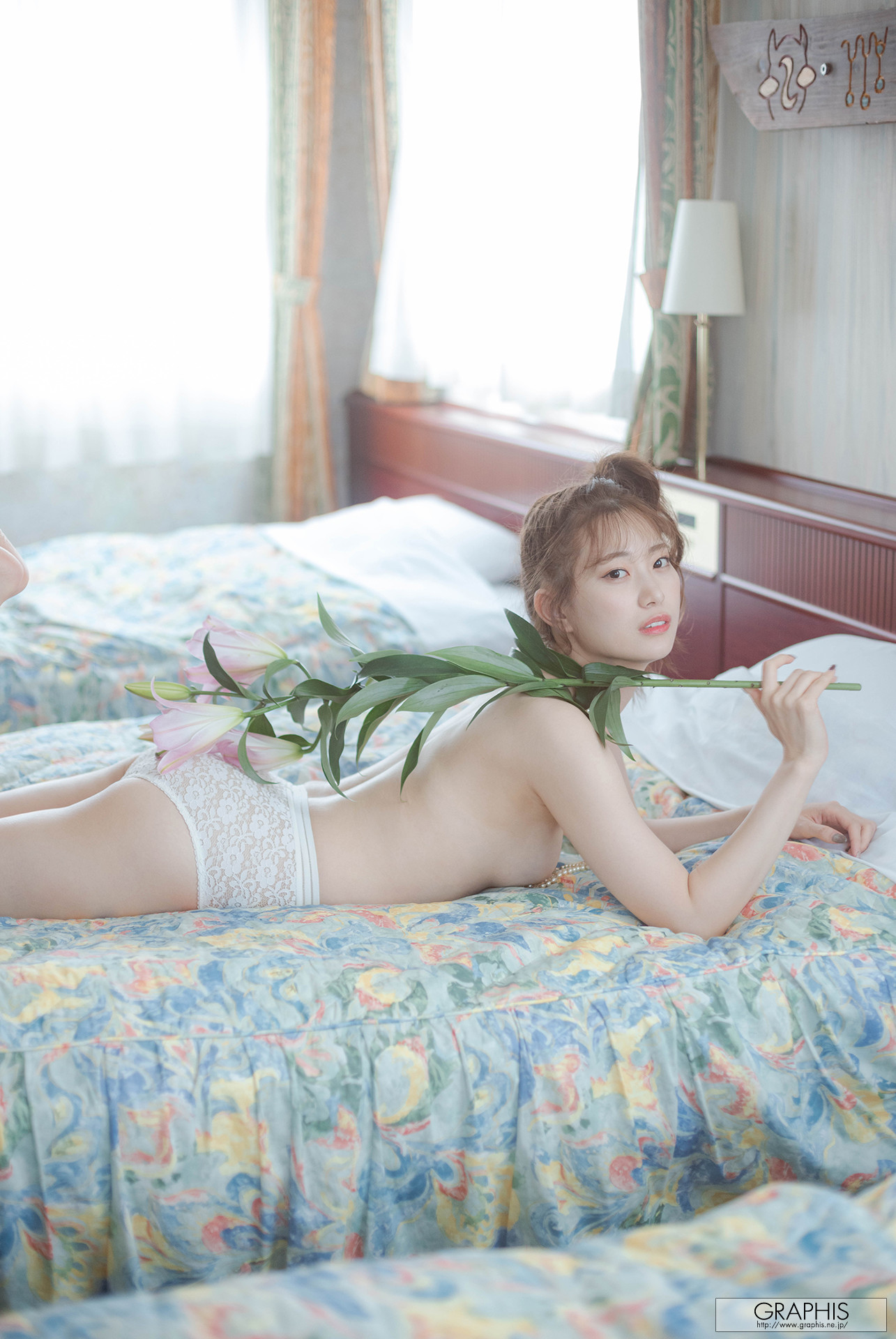 Akari Mitani 美谷朱里, [Graphis] Gals “Ravish” Vol.06