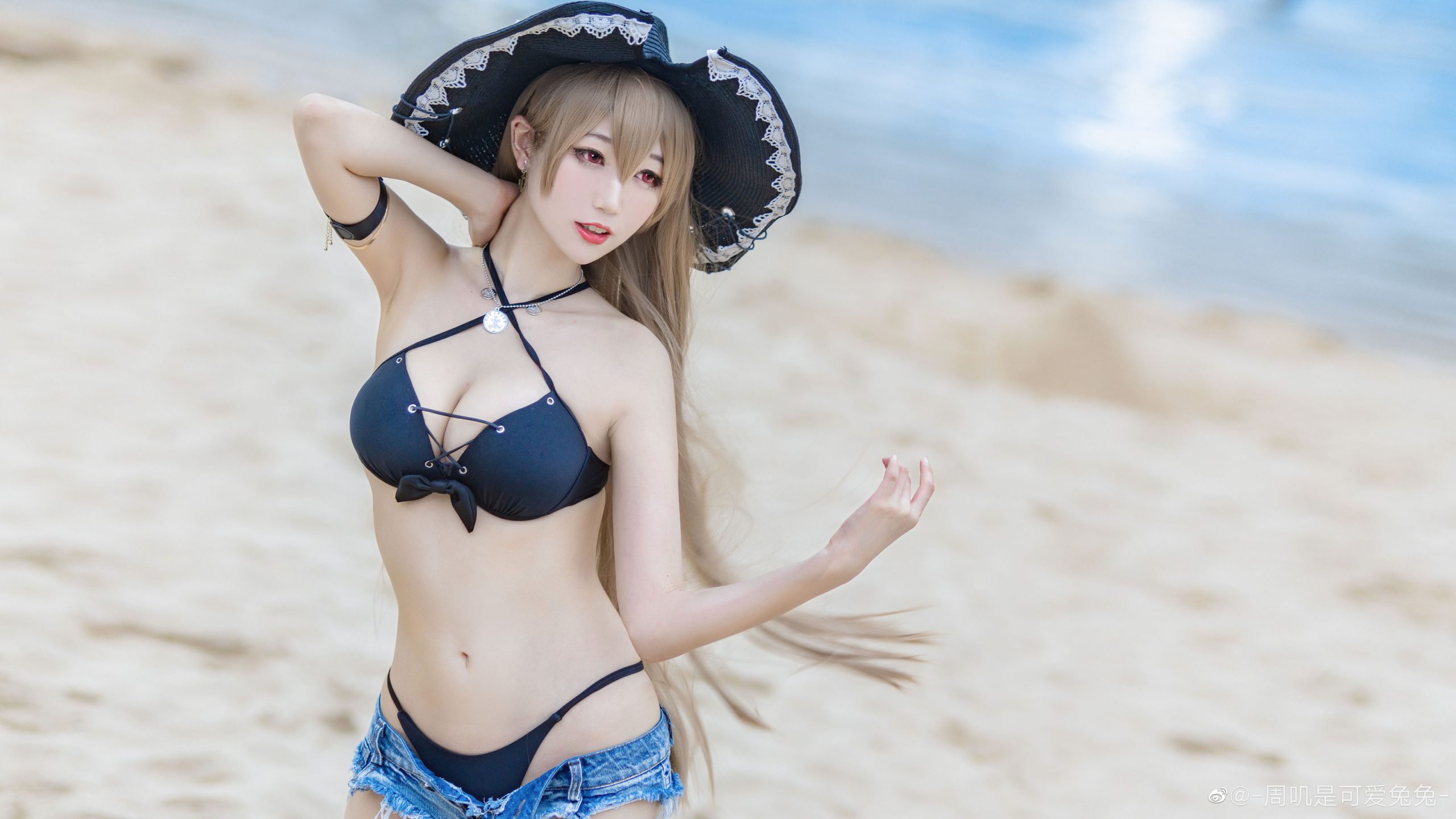 [COS Welfare] Zhou Ji is a cute bunny - swimsuit